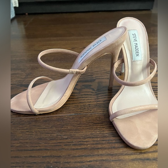 Steve Madden heels - Picture 3 of 5